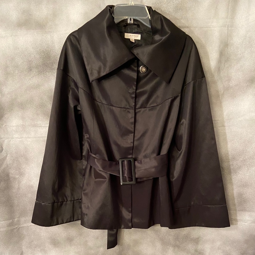 Dressy lightweight cover coat by Kenar.